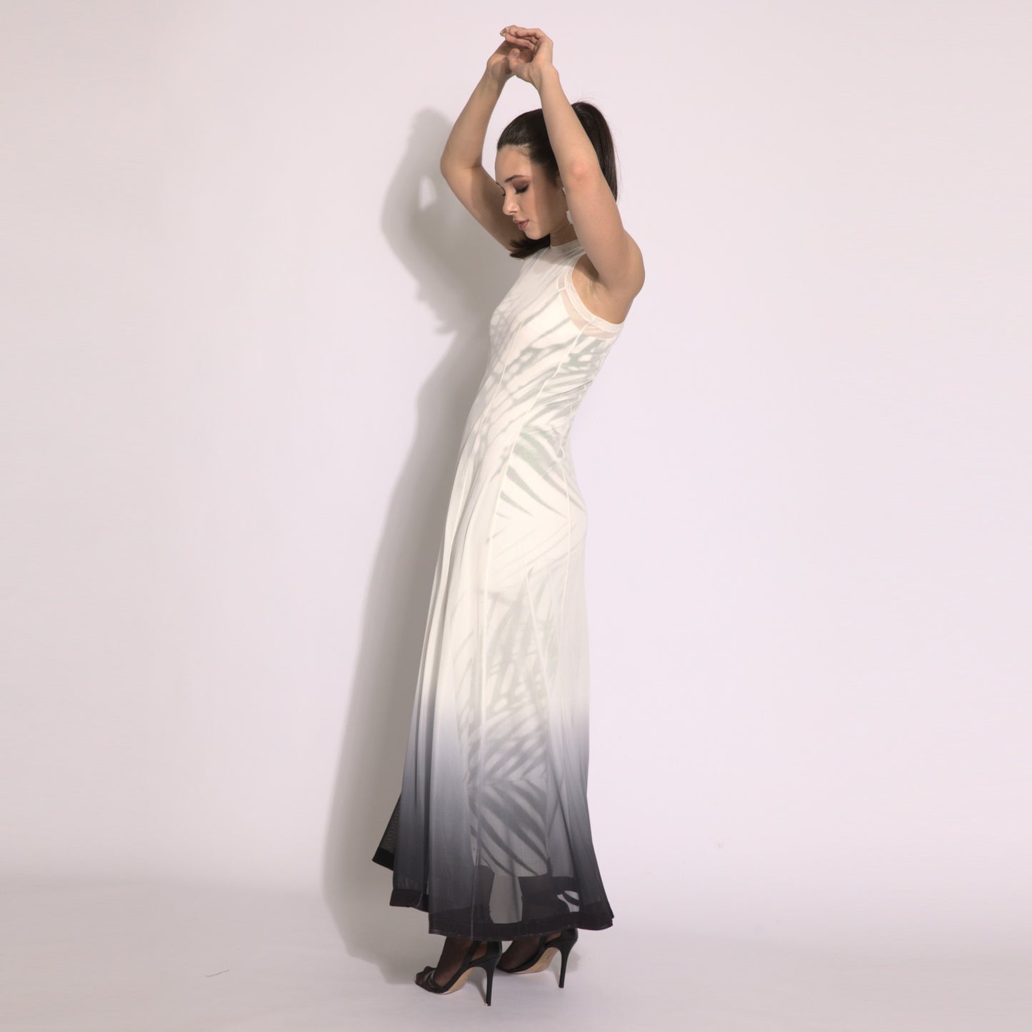 Mesh Dress - Fading effect tulle dress (second skin)