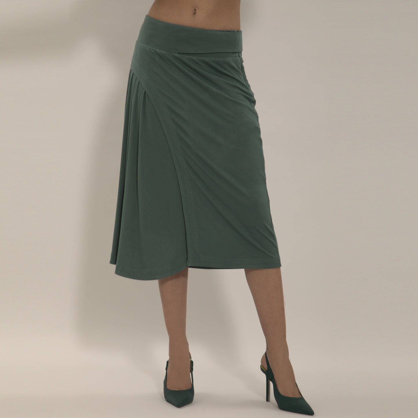 Yasmin - Asymmetrical midi skirt