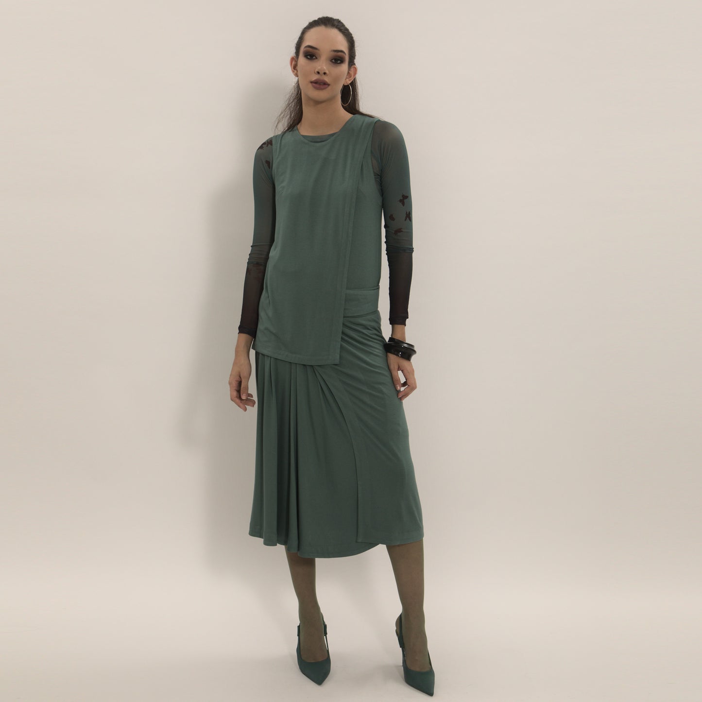 Yasmin - Asymmetrical midi skirt